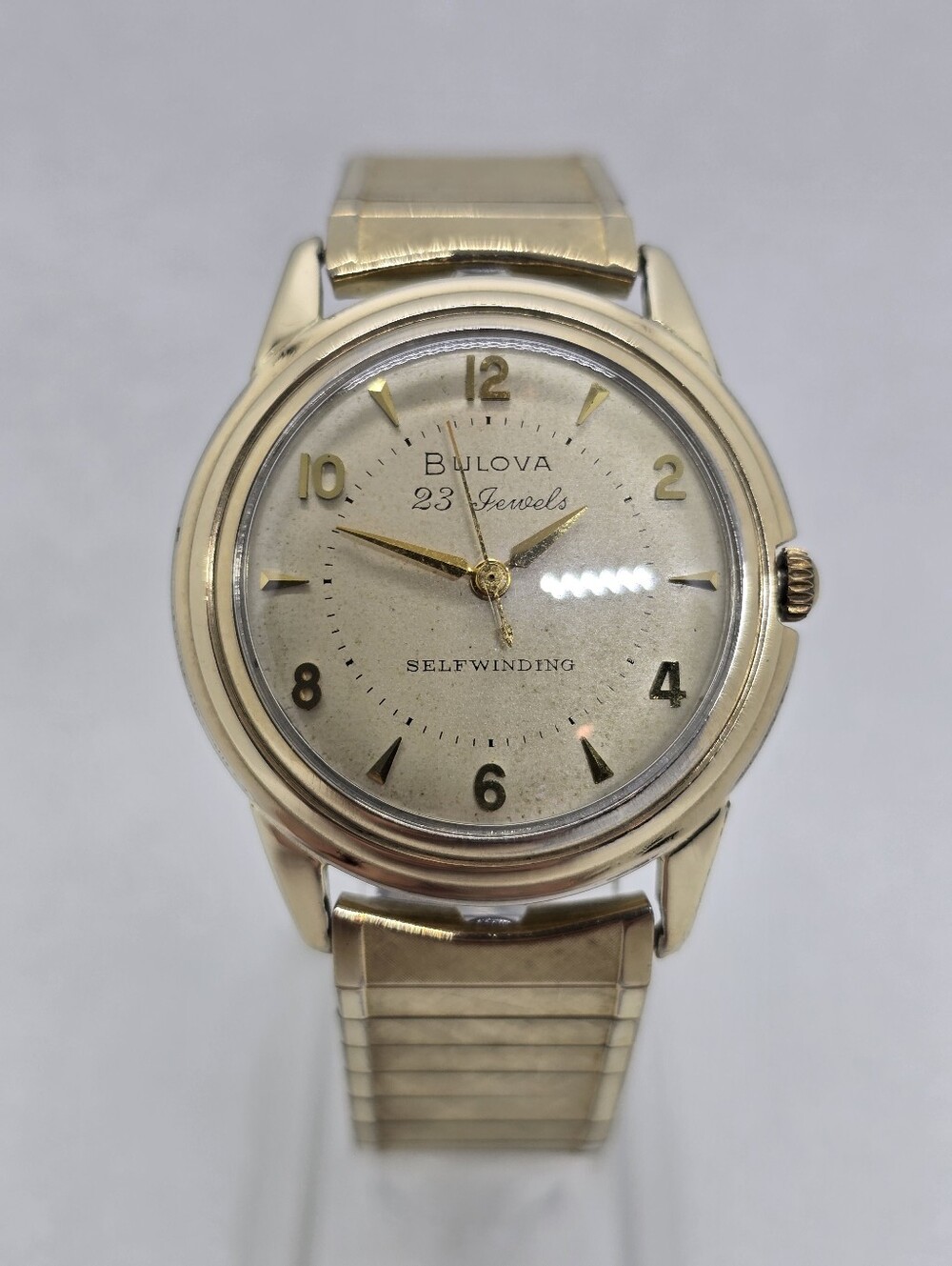 Vintage 1958 BULOVA 23, 10K Gold (RGP) Stepped Case Vintage Flex Band. Serviced!